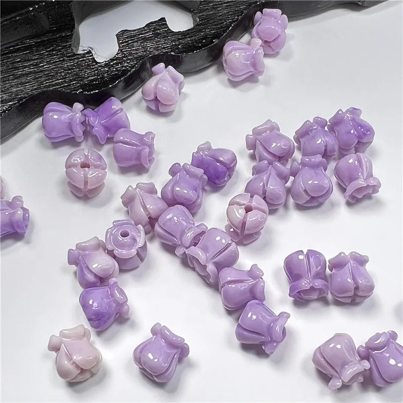 100 Pcs /bag Hot Sale Crown Flower Bead Carved Gradient Purple Shell Resin Lily Flower Bead Mother of Pearl Flower Lavender