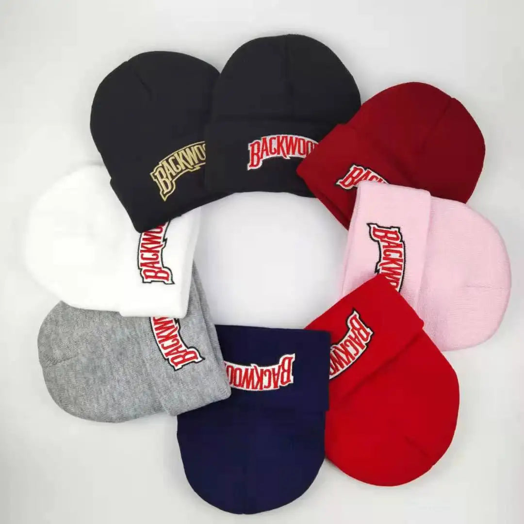 Wholesale Custom Designer Fashion Skully Beanies Hats Acrylic Knitted Embroidered Warm Winter Hat for Men and Women