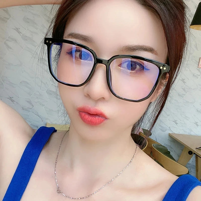 Factory Price Anti Blue Light Glasses 350 Positive Diopters 100 150 200 Phone Computer Playing Optical Spectacle Eyeglass