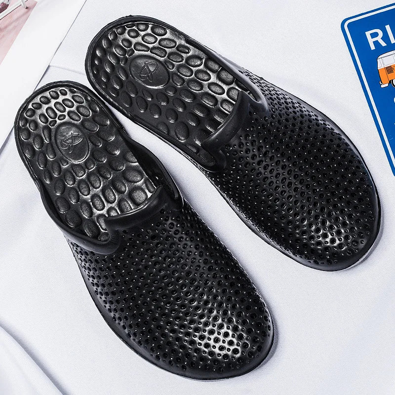 New Summer Trend Non-Slip Soft Bottom Indoor and Outdoor Beach Sandals for Couples EVA Outsole for Spring Season