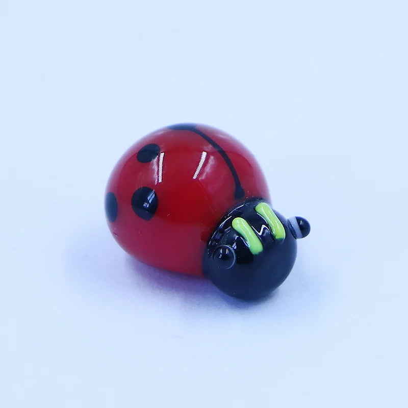 Hot Custom Miniature Lampwork Handcrafted Murano Glass Small Ladybug Insect Animal Figurine Ornament