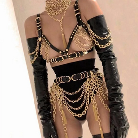 Sexy Gold Hollow Out Tassel Chains Bra Shorts Stage Performance Stripper Outfits Sets Exotic Dancewear Women Club Show Costume