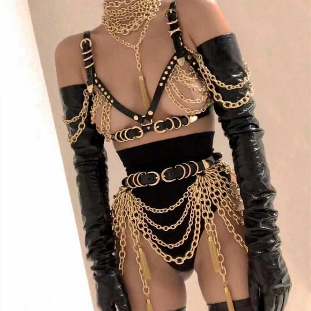 Sexy Gold Hollow Out Tassel Chains Bra Shorts Stage Performance Stripper Outfits Sets Exotic Dancewear Women Club Show Costume