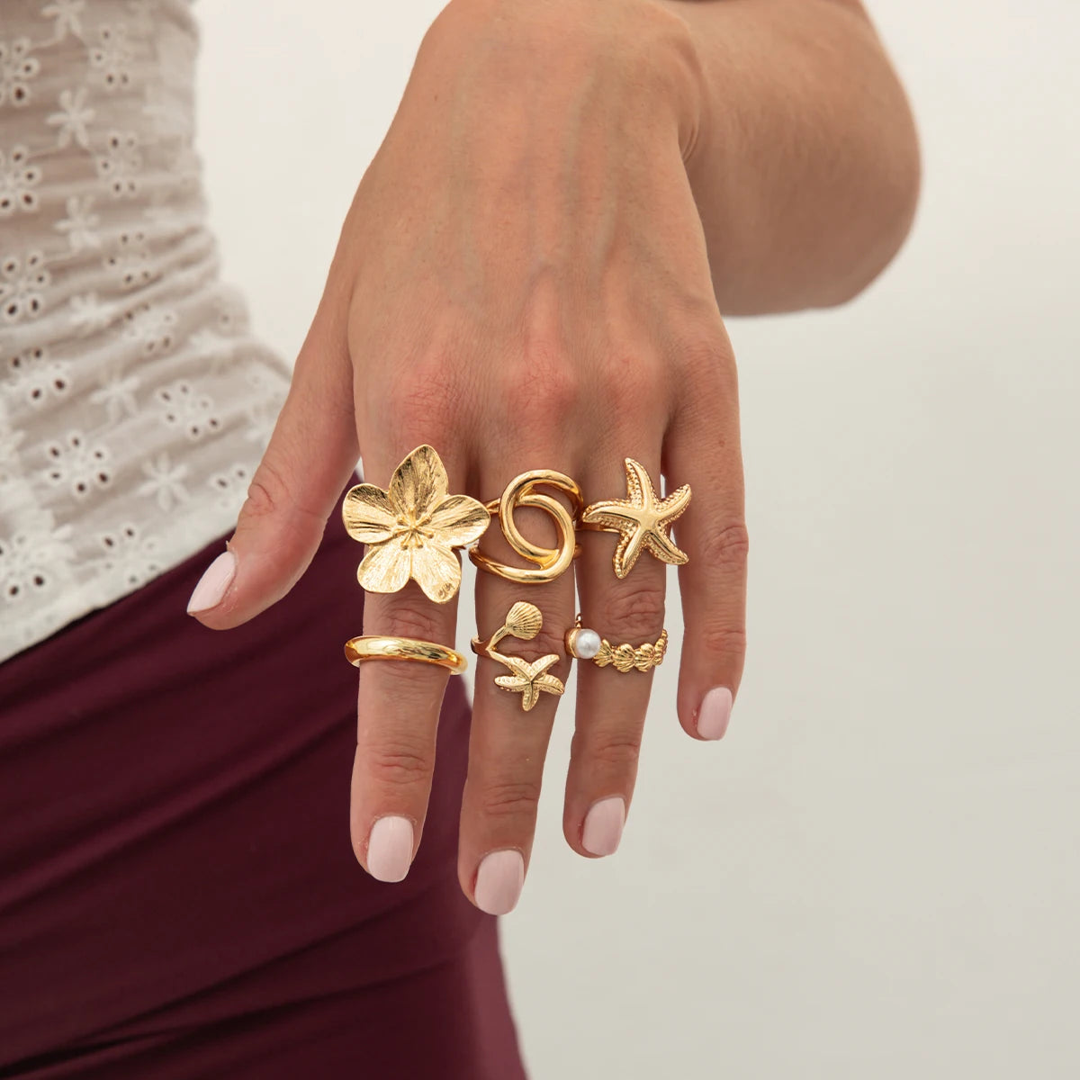 6Pcs/Set Trendy Design Metal Starfish Small Flower Ring for Women Fashion Ladies Stackable Finger Rings Accessories Jewelry Gift