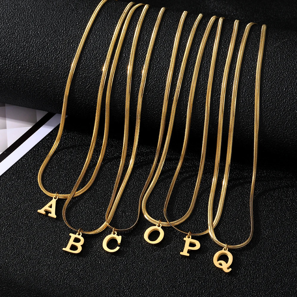 New Fashion 18k Gold Plated Stainless Steel Name Letter Necklace Wholesale