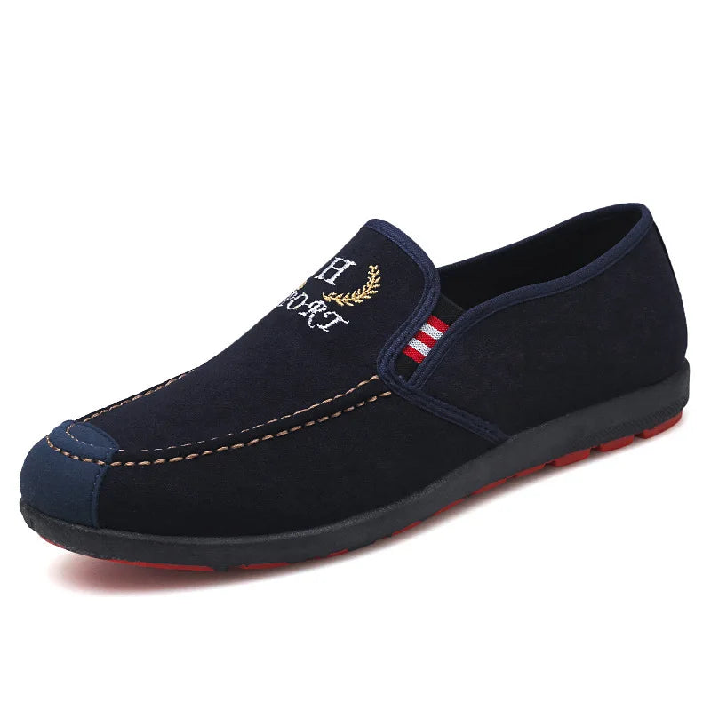 Autumn New Model of Old Beijing Cloth Shoes  Soft-soled Casual Shoes Fashionable Loafers Easy to slip on for Comfortable Wear