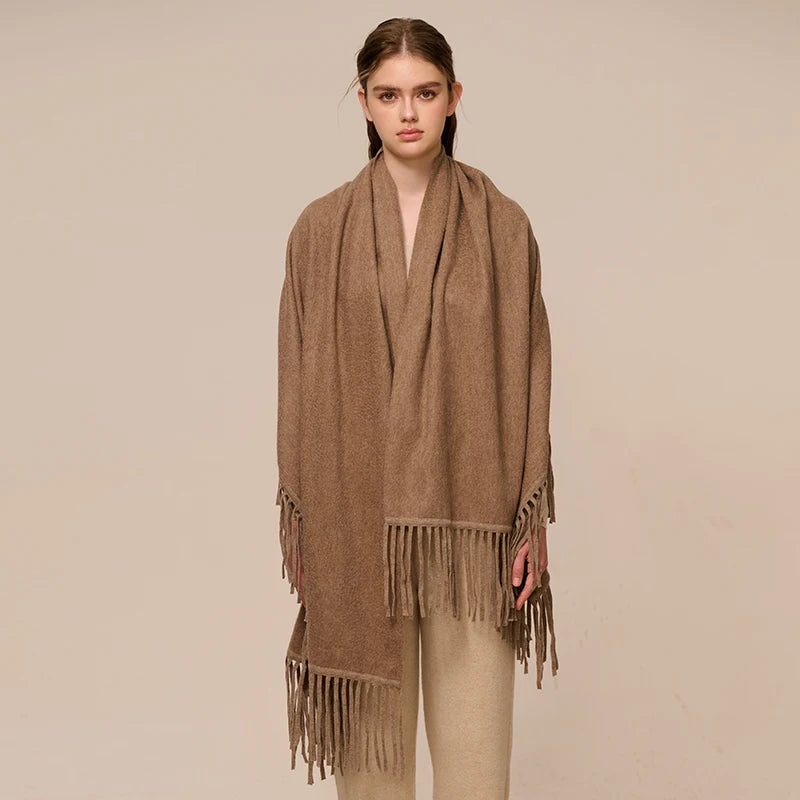 Custom Designer Winter Knitted  Neck Warmer Women Cashmere Scarves Shawl Woolen Woven Tassel  Luxury Soft Scarf Stole