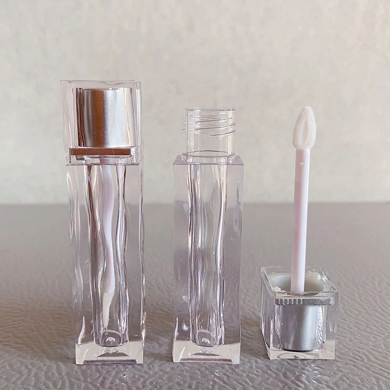 LZ Pack Stock 100pcs 5ml Matte Silver Top Crystal Liquid Lipstick Packaging Custom Logo Clear Lip Gloss Tube With Heart Brush