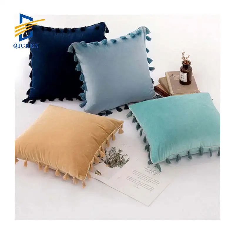 Innermor 100% Velvet Soft Velour Bedding Room Kids Cute Cushions Wholesale Customized Colorful 20x20 with Tassels Throw Pillow