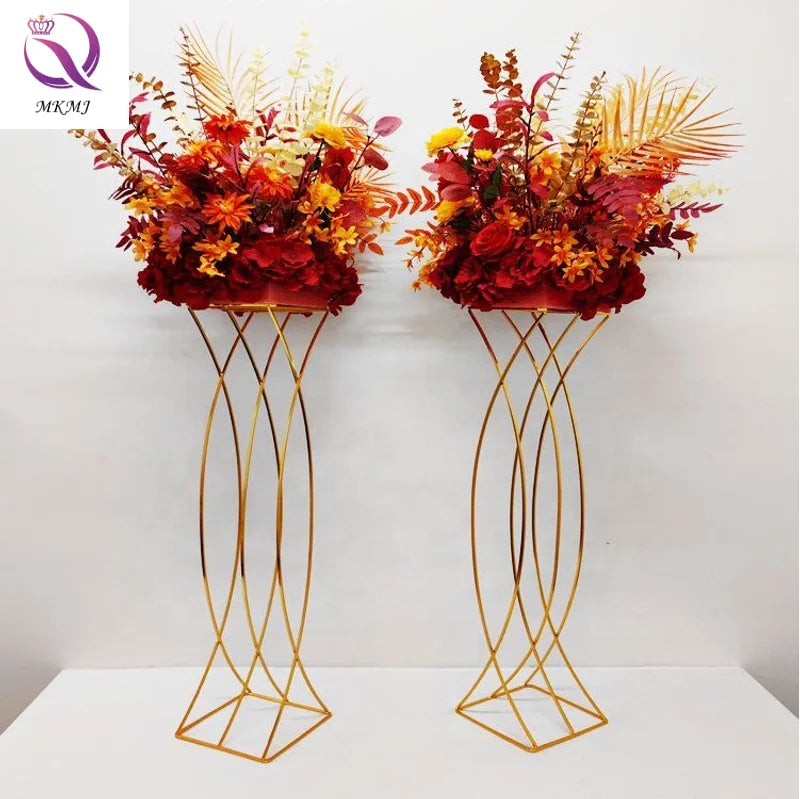 Wedding Supplies Iron Tall Gold  Metal Flower Stand Vase for Party Wedding Decoration Decorative Table Flower Vase