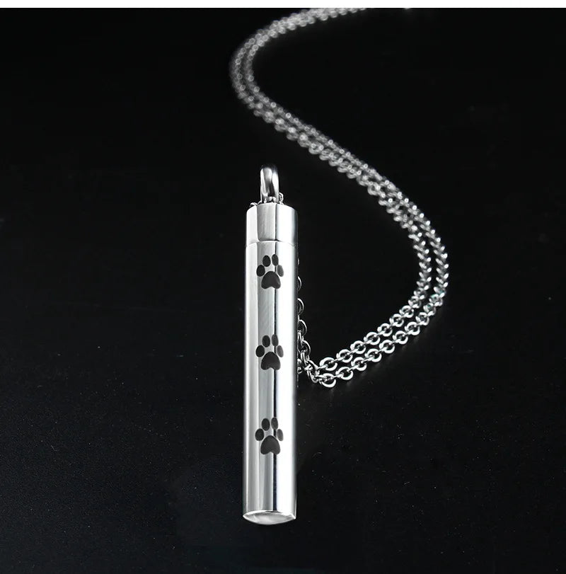 2020 Latest Pet Memorial Necklace Titanium Steel Perfume Bottle Stainless Steel Glossy Paw Print Memorial Pendant Long Necklace
