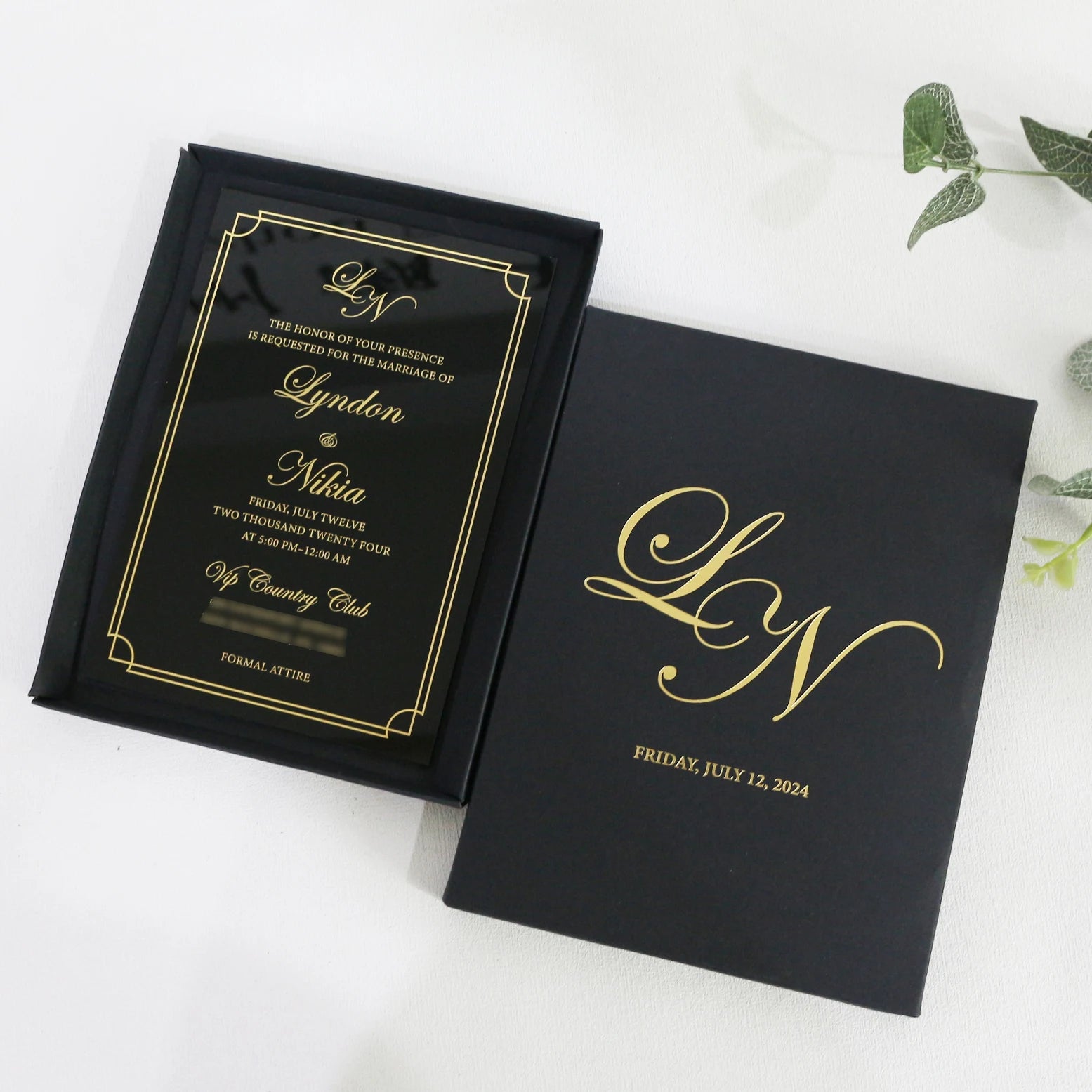 Customized Design Acrylic Birthday Invite Card Wedding Invitations with Gold Foil Box and Silk Cloth Decoration