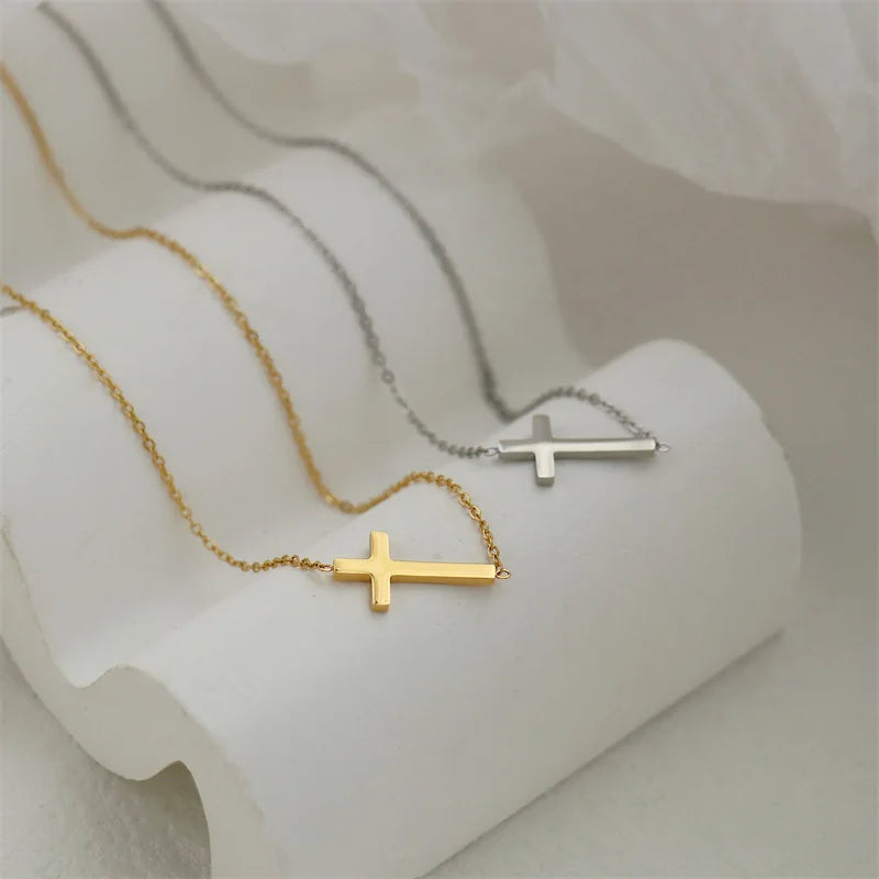 18K Gold Plated Tiny Chain Cross Necklace Minimalist Stainless Steel Cross Pendant Necklace Women
