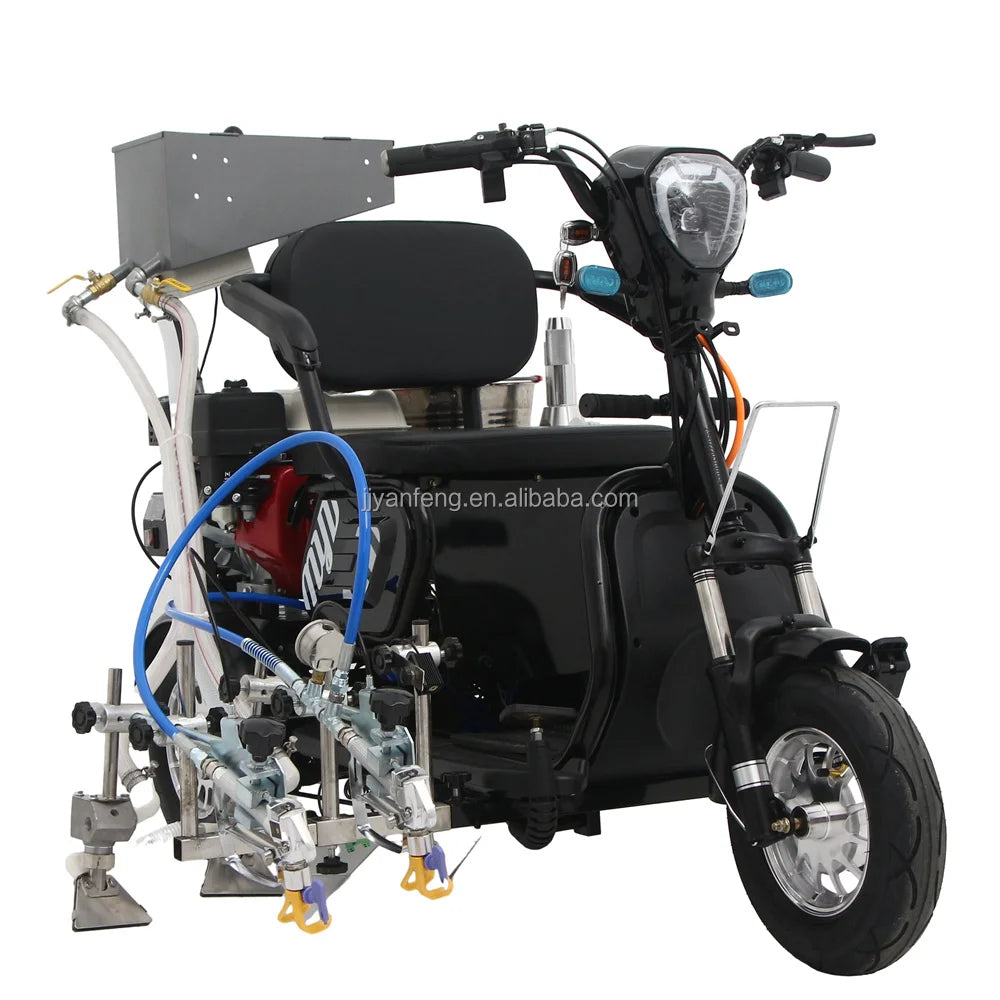 Yanfeng Airless Cold Spraying Athletic Field Line Marking Machine Dual-Gun Configuration Engine-Powered Pump Riding 2000W Motor