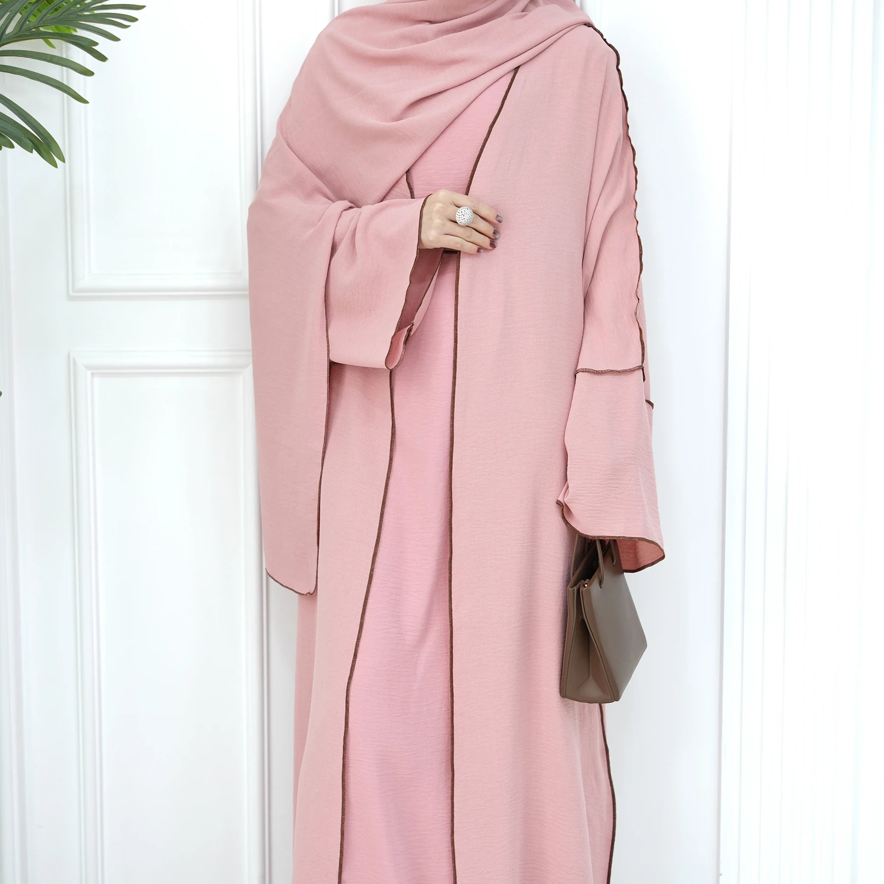 2026 New Modest Open Eid Dress for Women Dubai Style Polyester Abaya Wrinkle-Free Feature Plus Size Traditional Islamic Muslims