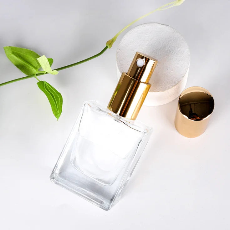 Hot Sale square Spray Bottles 1oz 30ml 50ml 100ml Empty Glass Perfume Bottle for Cosmetic Packaging