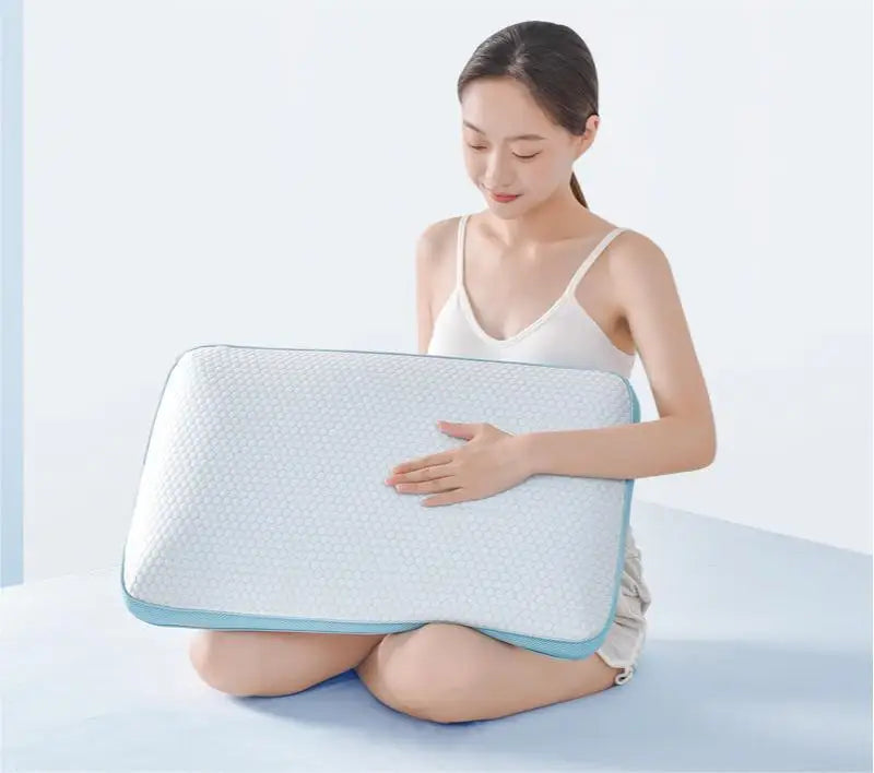 Organic Hypoallergenic Pillow   Polyester Anti-Allergy Support for Safe Everyday Use