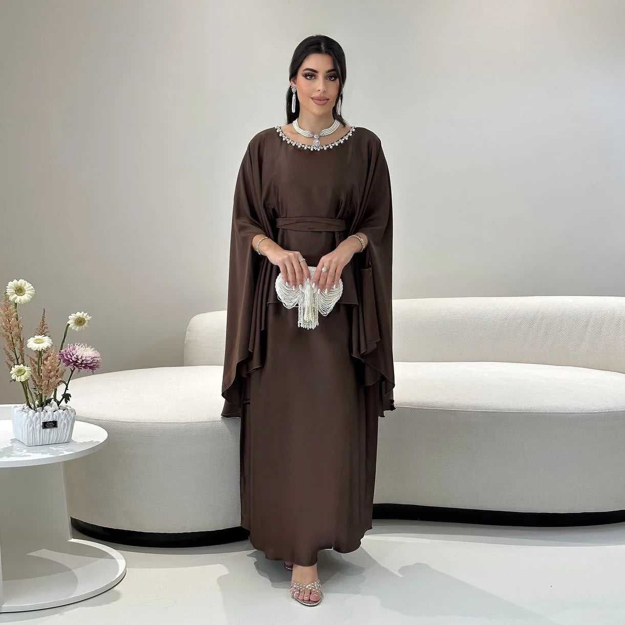 Elegant and Modest Hand Embroidered Abayas for Women Abaya Women Muslim Dress Women's Clothing Wholesale OEM Dubai Abaya