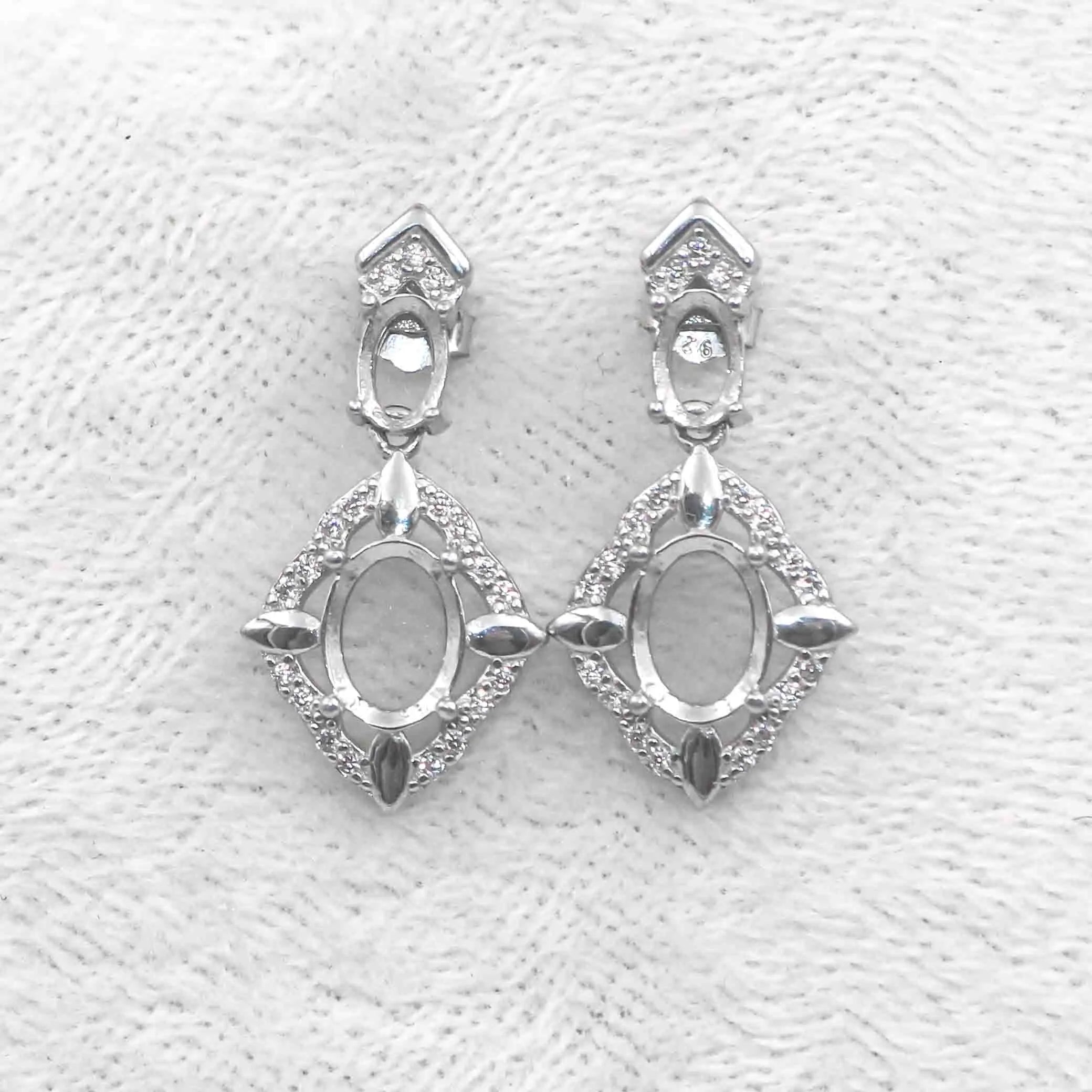 Sterling Silver 4*6+6*8mm Semi Mount Stud Eardrops Empty Support Blank Claw Setting S925 Base Without Center Stone for DIY Inlay