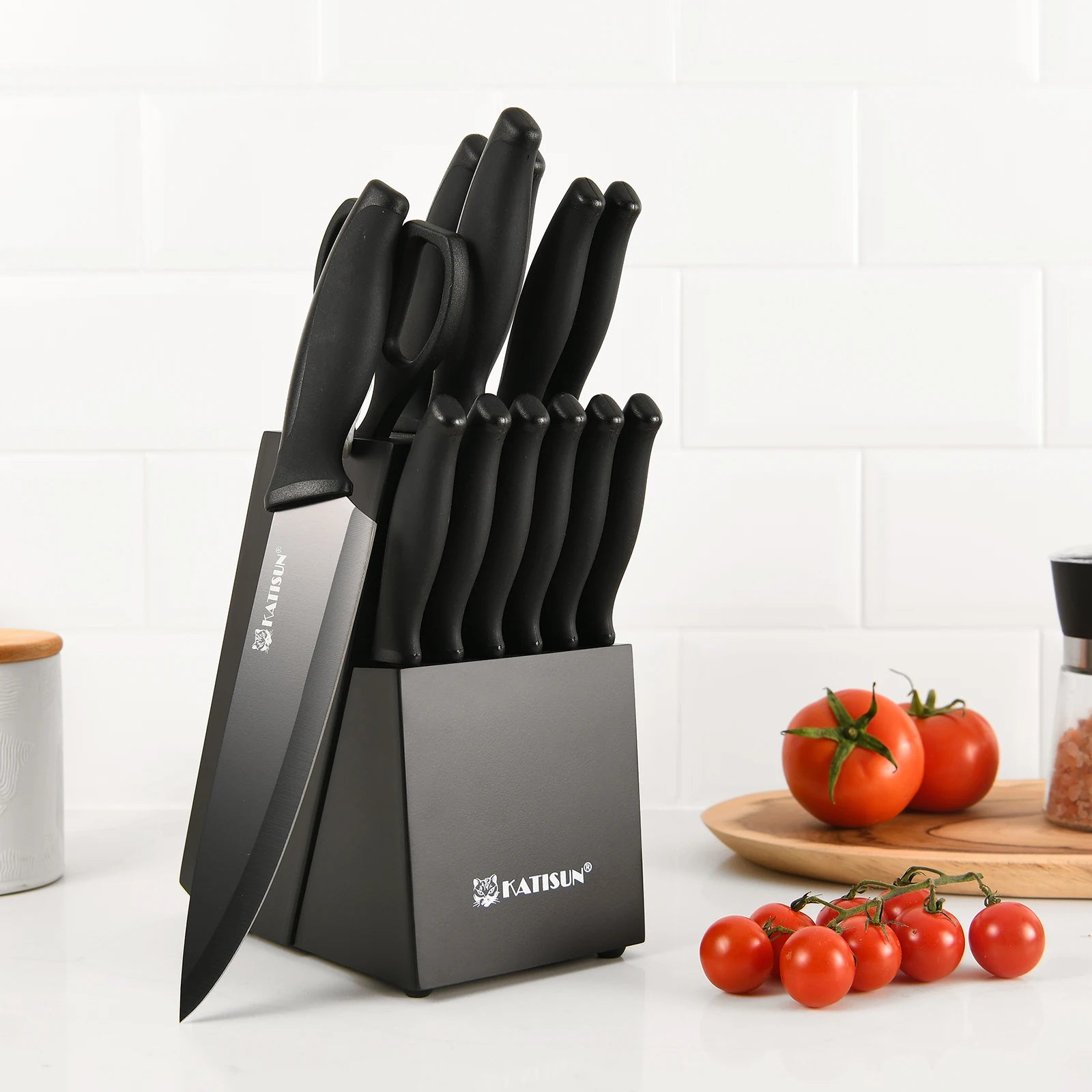 15-Piece Kitchen Knife Set Black Carbon Steel Chef Knife Set with Knife Holder Scissors