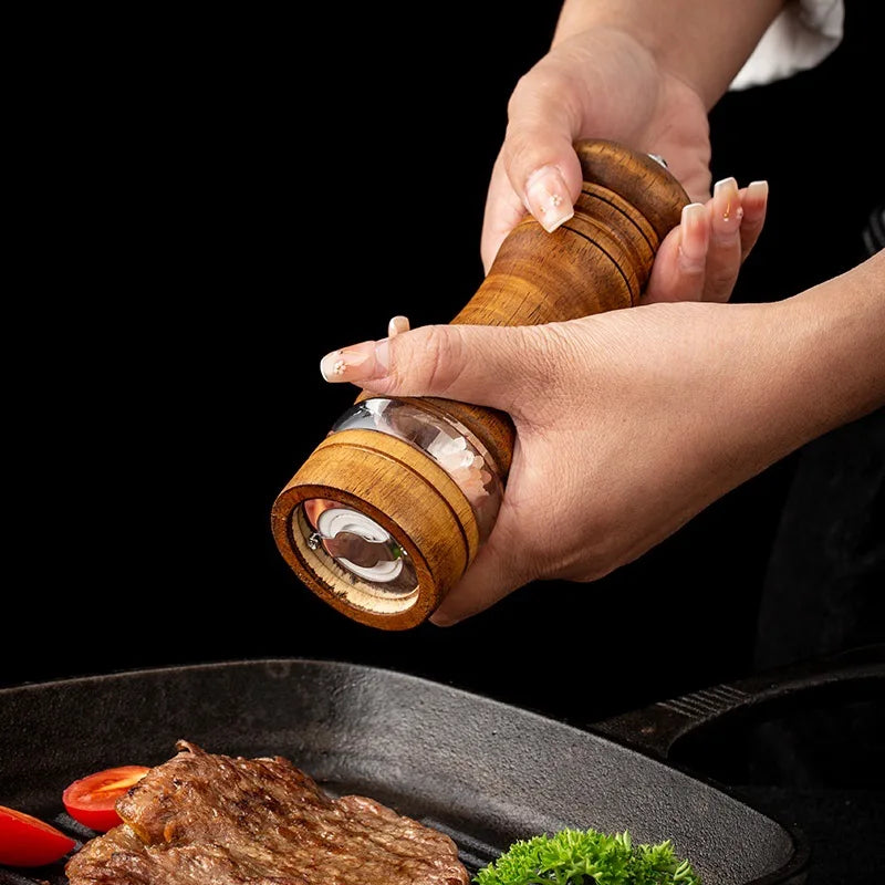 Hot Sell New Design Kitchen Accessories High Quality Wood 6 Inch Manual Pepper Grinder Salt Mill