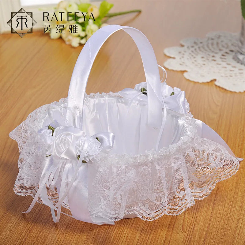 HQYP007 Wedding Supplies Lace Fabric Wedding Candy Basket Romantic  Flower Basket