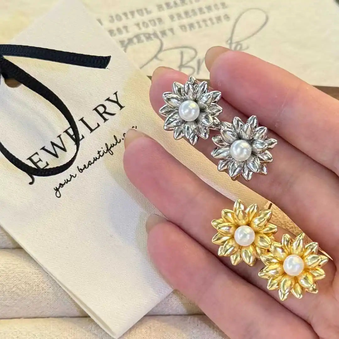 Exquisite New 3D Daisy Earrings 5-6mm Natural Freshwater Pearl Earrings Special Offer White Bread Pearl Jewelry