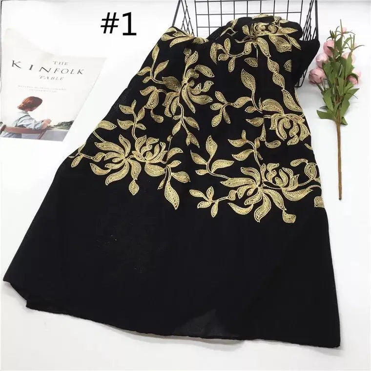 Wholesale Custom Made Embroidery Flower Polyester Hijab Scarf Muslim Hijab Hot Selling Scarf Polyester Hijab