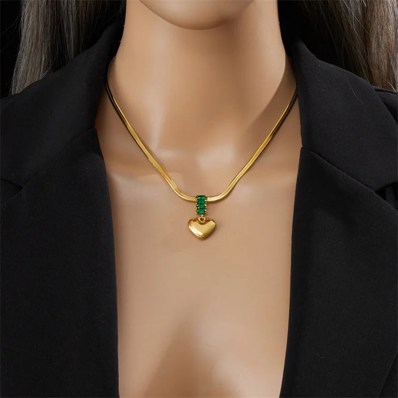 New Non Tarnish 18k Gold Plated Stainless Steel Green Zircon Diamond Heart Pendant Jewelry Women Necklace