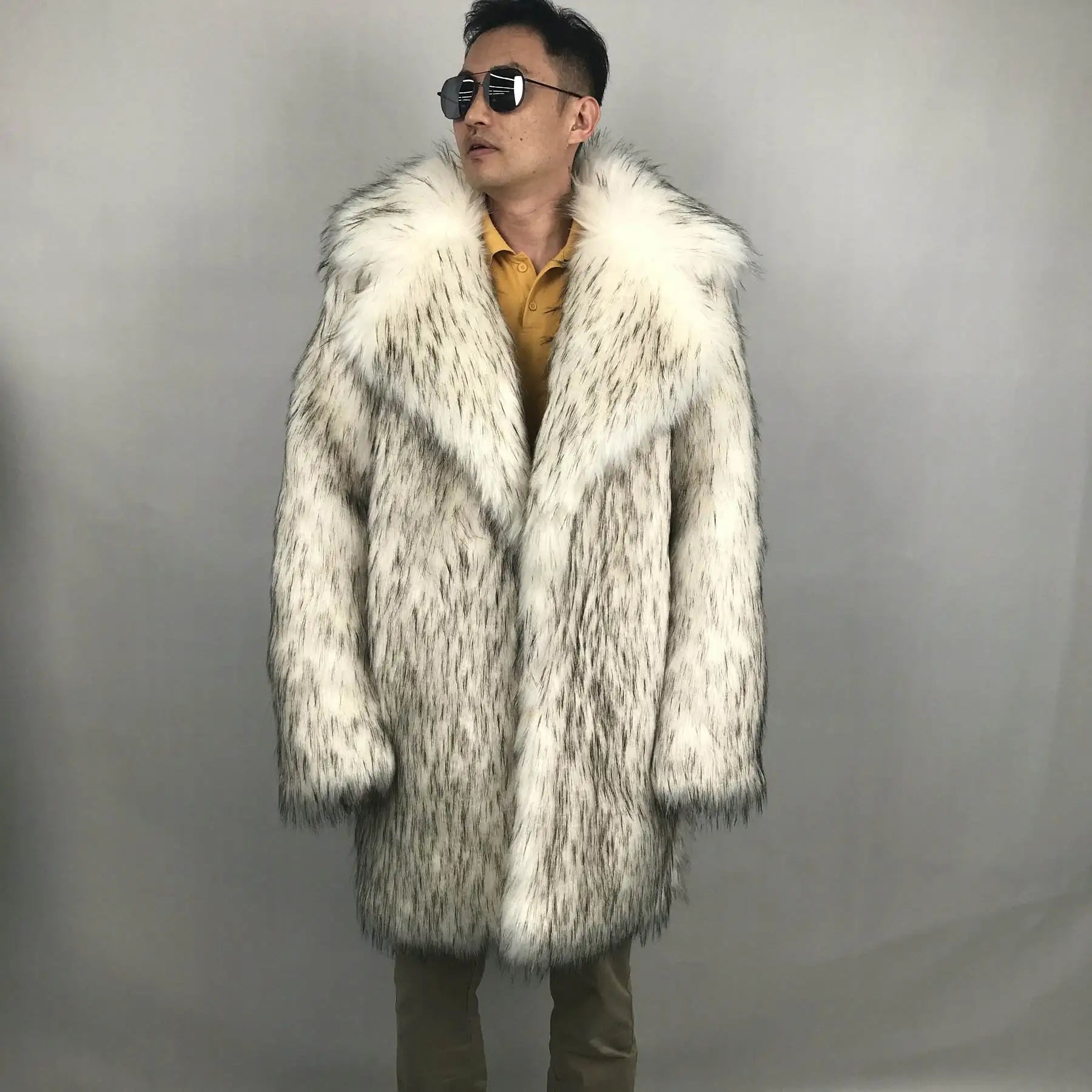Custom Plus Size Men's Coats Chaqueta De Hombre Winter Giacca Di Pelliccia Fluffy Long Collar Faux Fur Coat for Herrenmantel