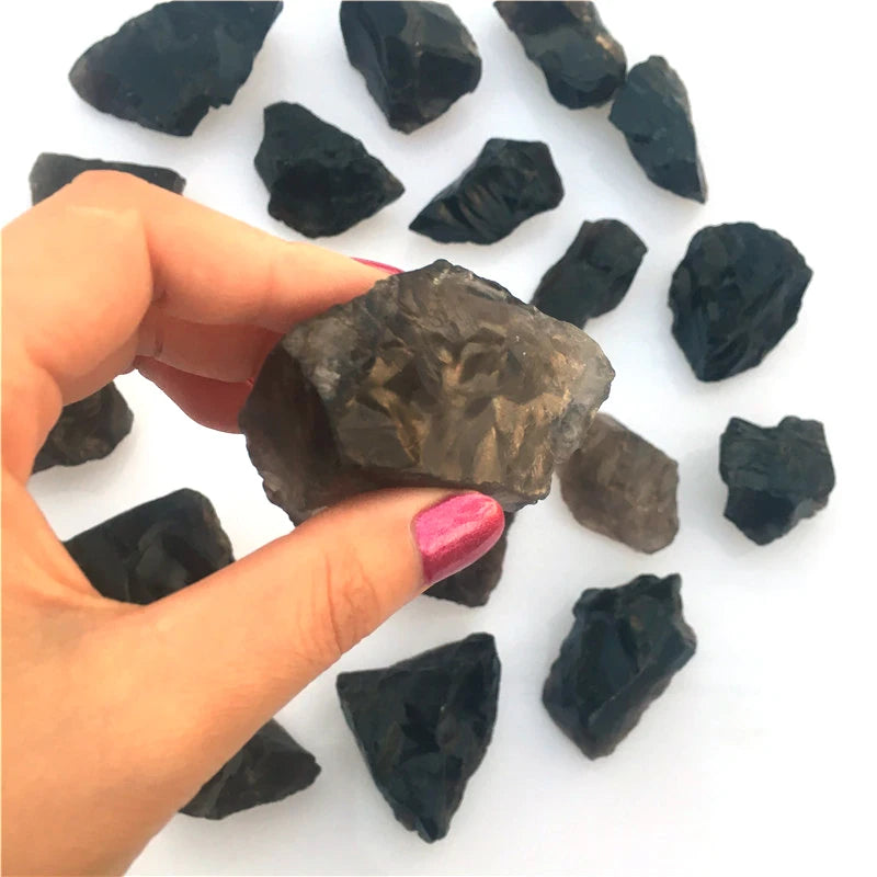 Natural Rock Smoky Crystal Quartz Rough Stone Pieces Price-Friendly Raw Crystal Crafts for Home Decor