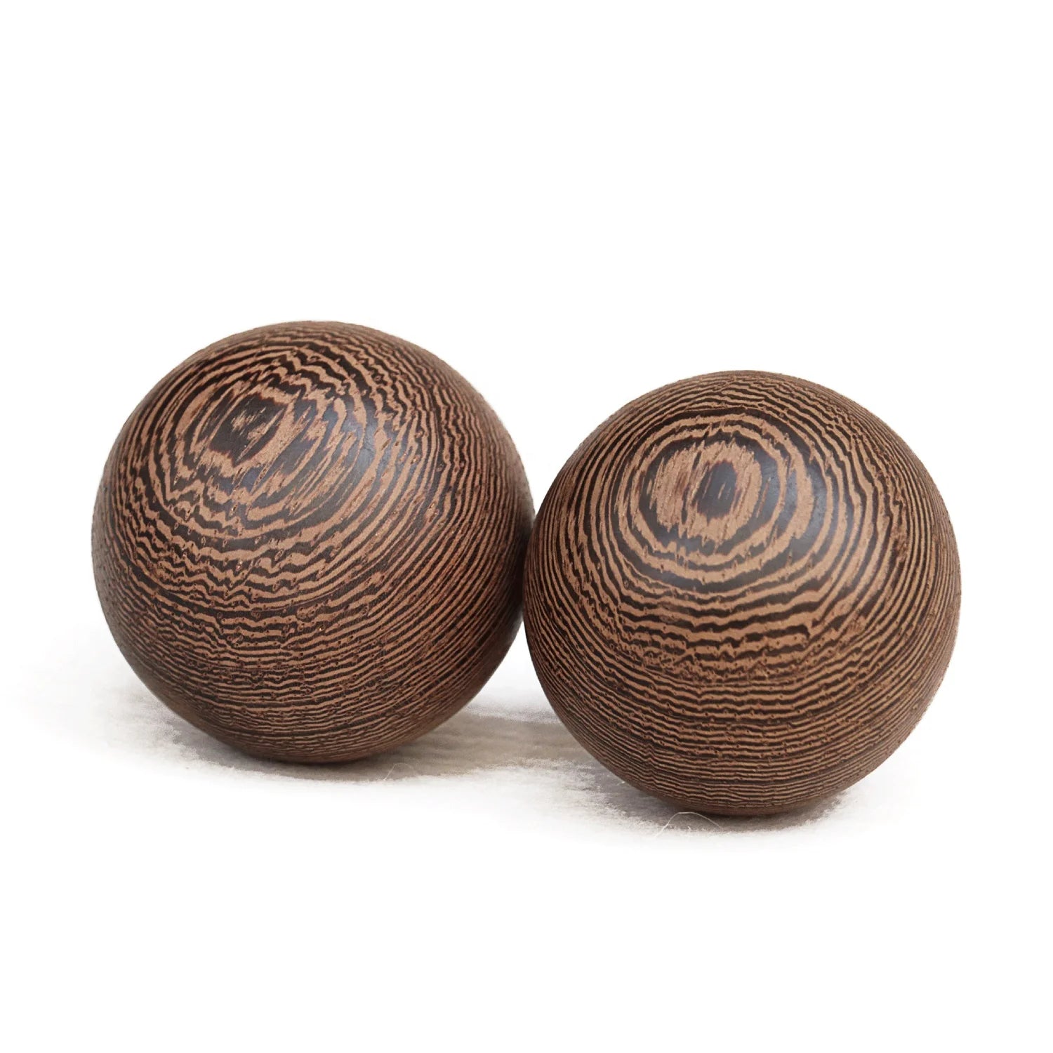 Health Balls Baoding Ball Premium Natural Wood Handmade Eco-Friendly Personalized Folk Art Hand Exercise Massage Therapy
