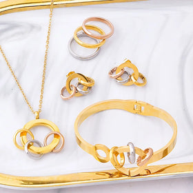 BJG0074S 2023 Tri-Color Mixed Vegan Bracelet Interlocking Clavicle Chain Necklace Set Stainless Steel Stainless Steel Weddings