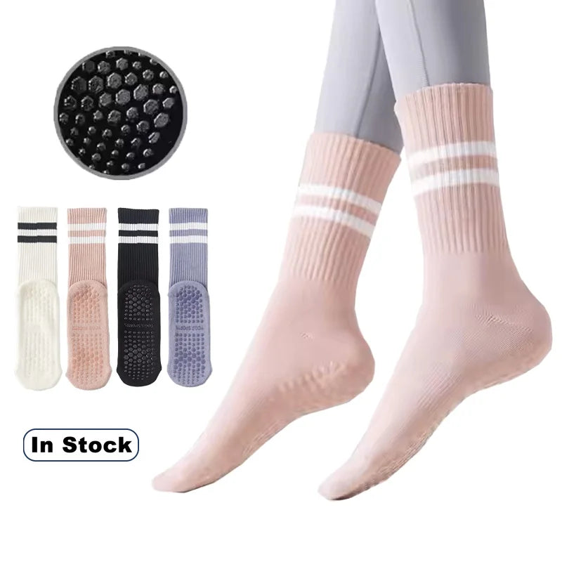 Low Moq Wholesale Women Barre Pilates Socks Design Anti slip Cotton Socks Grip Yoga Socks