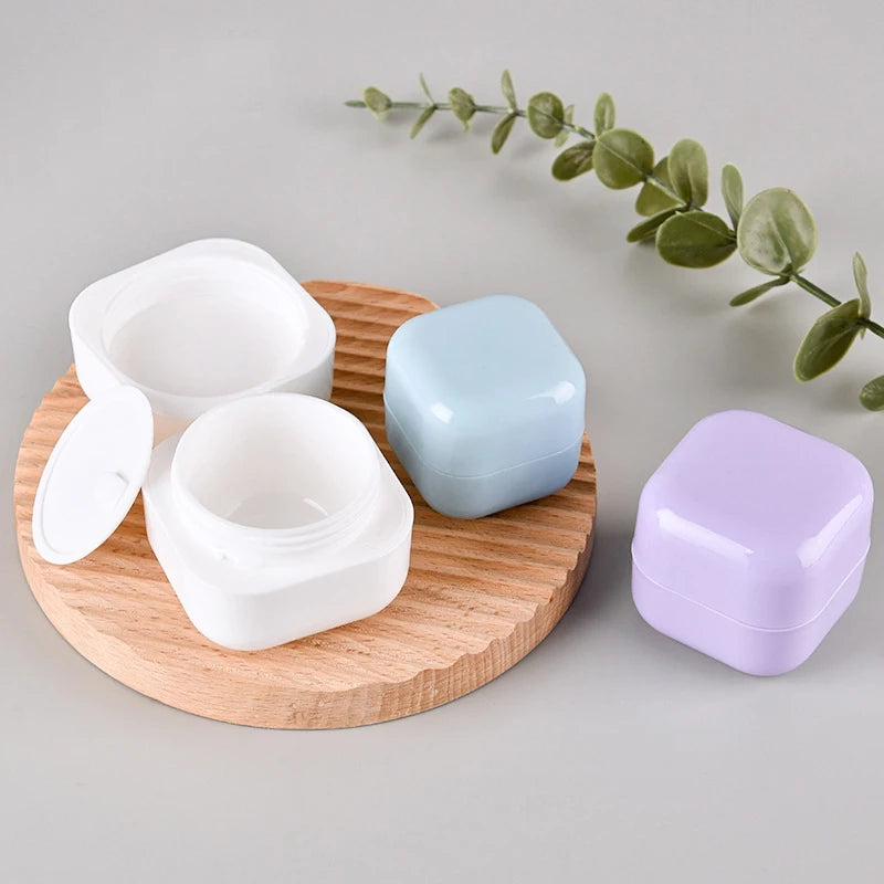 Cosmetic Containers and Packaging 20g 30g 50g square Shape Green White Blue Purple Color Pot Hand Cream Jar Empty Plastic Jars