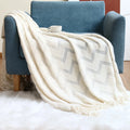 Hot Sale W Wave Pattern Knit Geometric Jacquard Blankets for Winter  Wholesale Soft Cashmere Blanket Women Warm Shawl Blanket