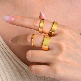 2 4 6 8mm Women Simple Glossy Ring 18k Gold Plated Stainless Steel Jewelry Hypoallergenic Ring for Women