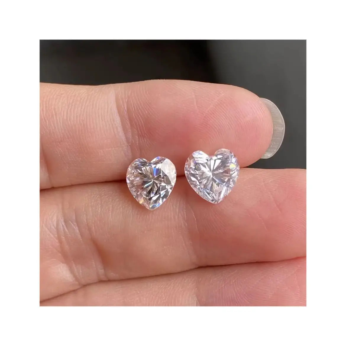 D VVS1 Clarity GRA Certificate 10x10mm 4 Carat White Fancy Heart Cut Moissanite Diamond