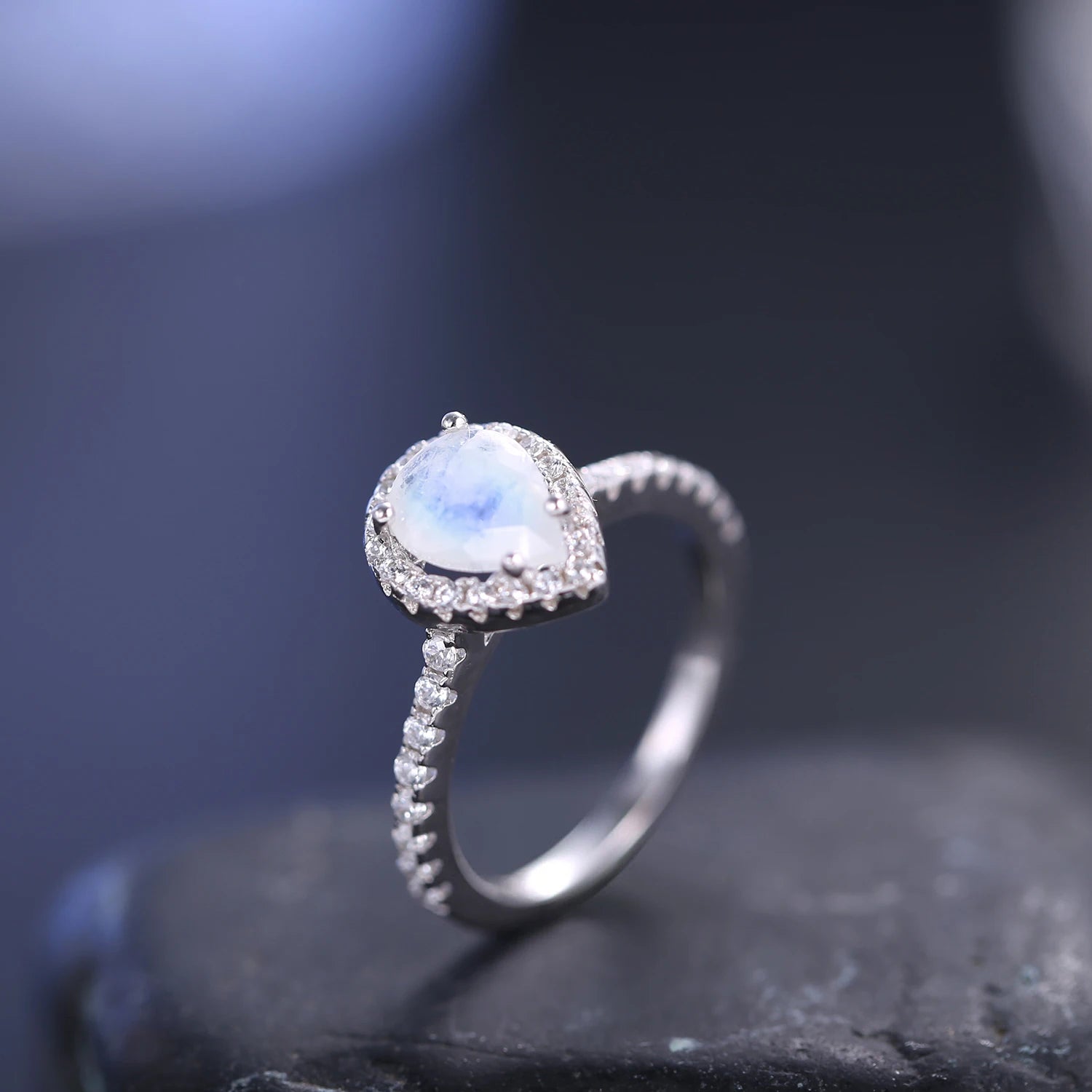 KH076 Abiding Custom Fine Jewelry Wholesale Rhodium Plated Women 925 Sterling Silver Natural Moonstone Ring