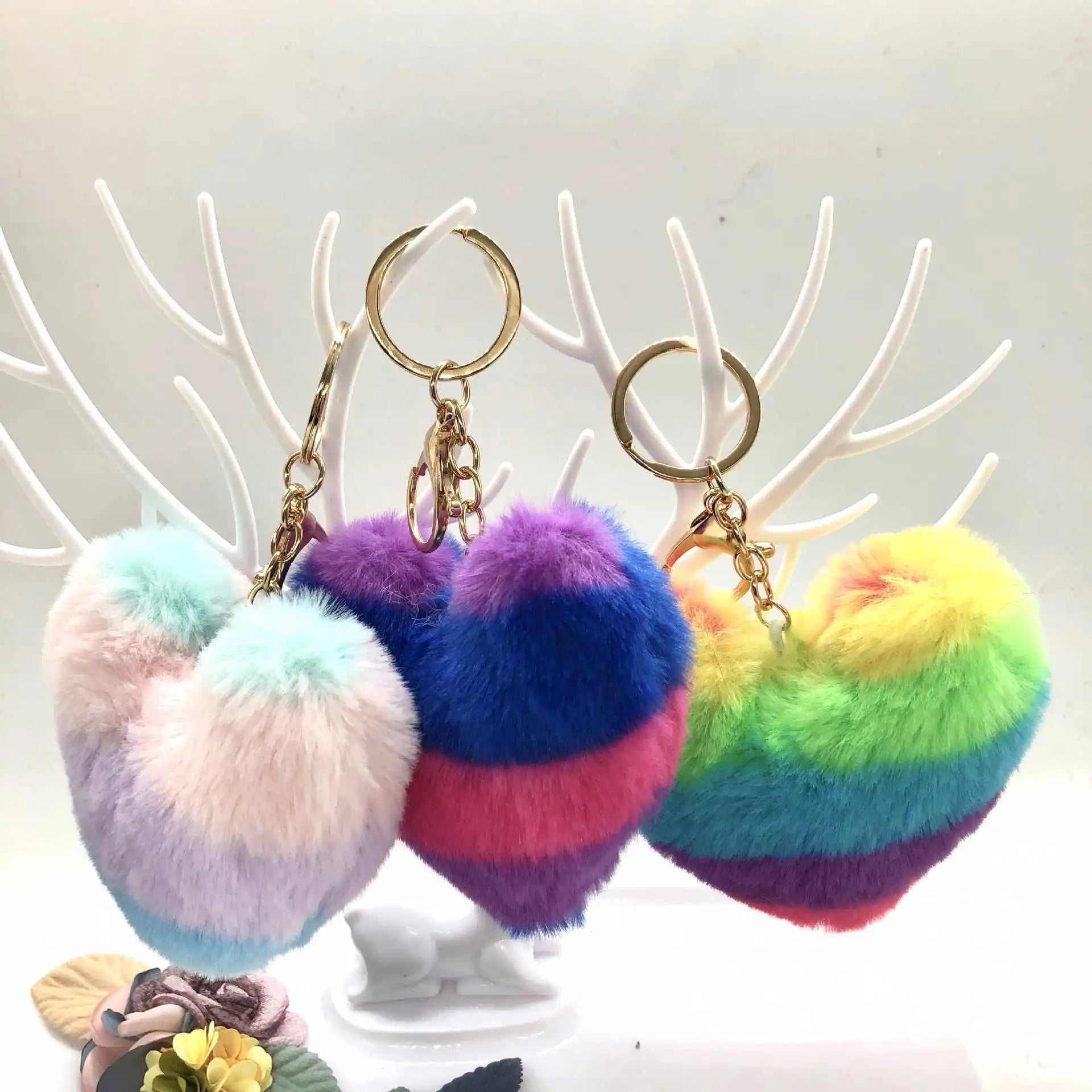 Fluffy Personalized Heart Fur Pompom Keychain rainbow Color Heart Shape Cute Fake fox Fur Pom Pom rainbow Fluffy Heart Key Chain