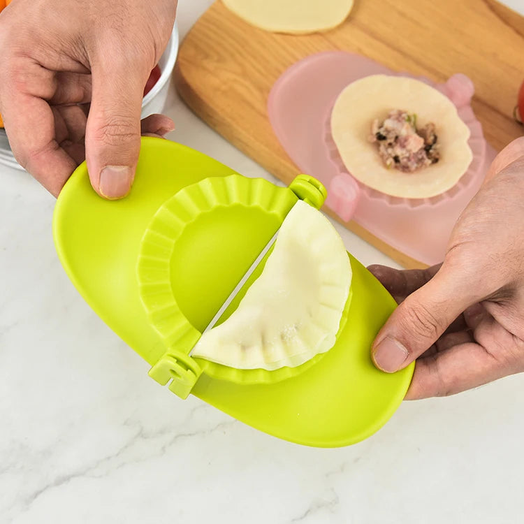 Plastic Press Eco-Friendly Durable Dishwasher Safe Dumpling Making Tools DIY Kitchen Accessories Manual Baking Pastry Tools