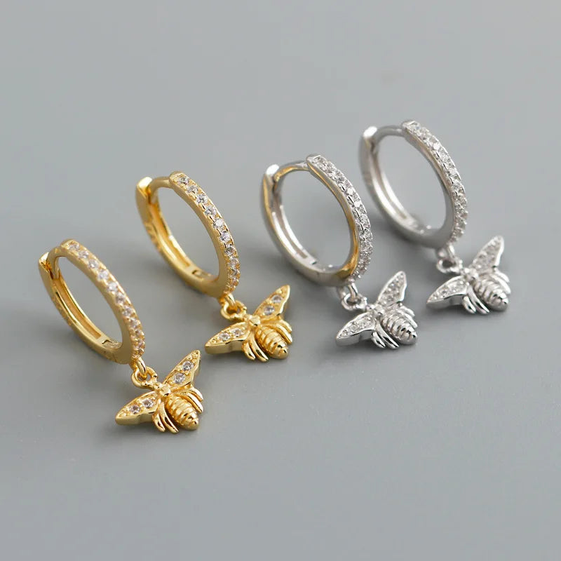 Luxury 925 Silver Hoop Earrings with Zircon Insert Fashion Custom Bee Pendant for Women 18K Gold with Diamond Main Stone