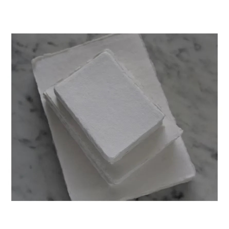 Wholesale Different Sizes 300Gsm 800Gsm 5*7Inch 4*6inch 150x200mm A5 A4 Ivory White Handmade Cotton Deckle Edge Paper