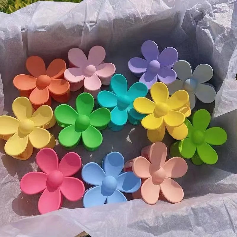 Ins Daisy 2025 Girls Big 7cm Hawaiian Floral Hair Accessories Clamp Catch Matte Plastic Hair Claws Flower Claw Clip for Women