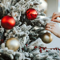 Factory Price 5cm Shatterproof Christmas Ball Ornaments Gold Plastic Hanging Decorations for Christmas & Party Tree