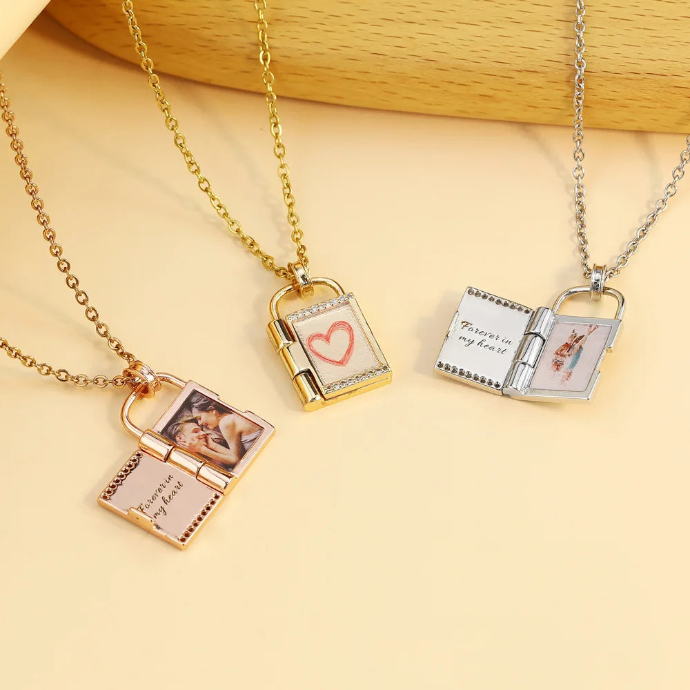 GT New Design Fashion Custom Name Pedant Necklace  Memory 18K Gold Plated Lock Photo Necklace