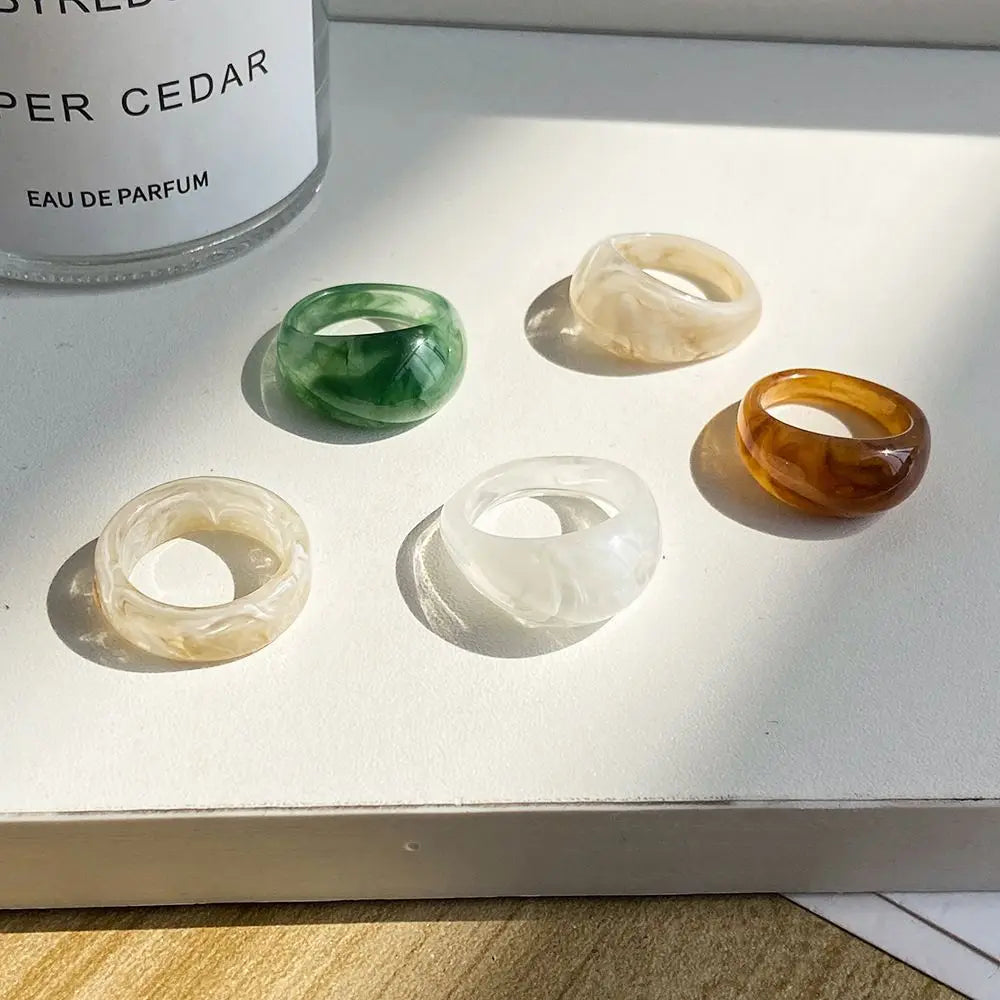 New Design Transparent Multi Colors Acrylic Resin Rings for Women Ins Personalized Fashion Acrylic Finger Ring