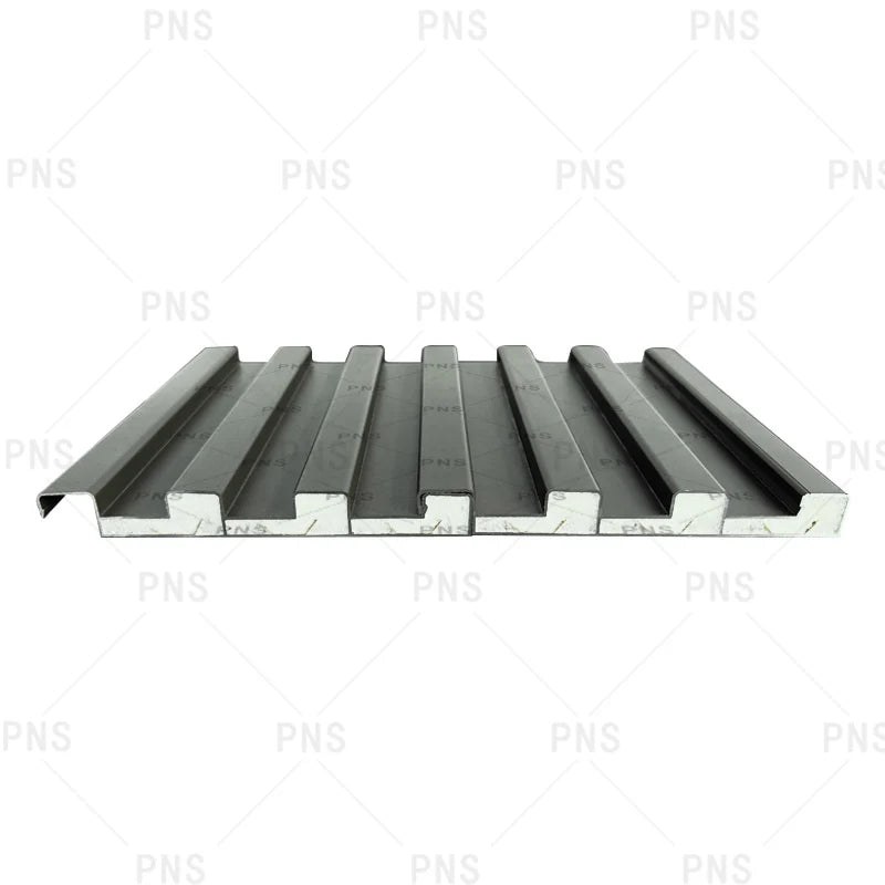 China 100mm Sandwich Panel Prefabricated Insulated Roof Panels for Greenhouses Polyurethane Geladeira Estufa PIR Core Material