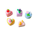 100pcs Sweet Doll House Miniature Resin Mini Fruit Cake 3D Miniature Cakes Doll Mini Food Bakery Bread DIY Kitchen Accessories