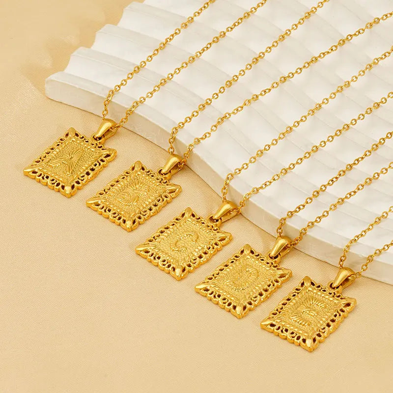 Wholesale Stainless Steel Necklace 18K Gold Plated Waterproof Initial Letter Pendant Necklace for Men and Women